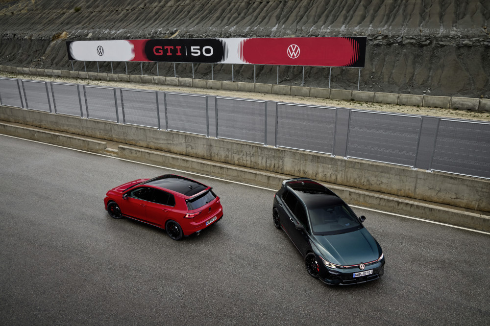 Volkswagen Golf GTI EDITION 50